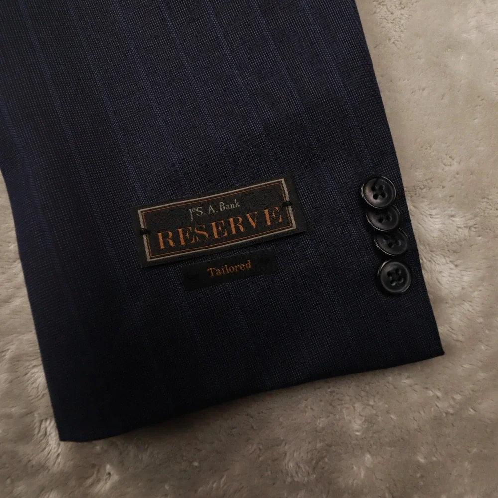 Jos A Bank Reserve Navy Stripe‎ Tailored Fit Wool Blazer Sport Coat size 40L NWT
